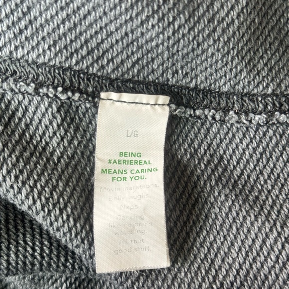 Aerie Charcoal Gray Women's crop Hoodie size Large - Picture 5 of 5